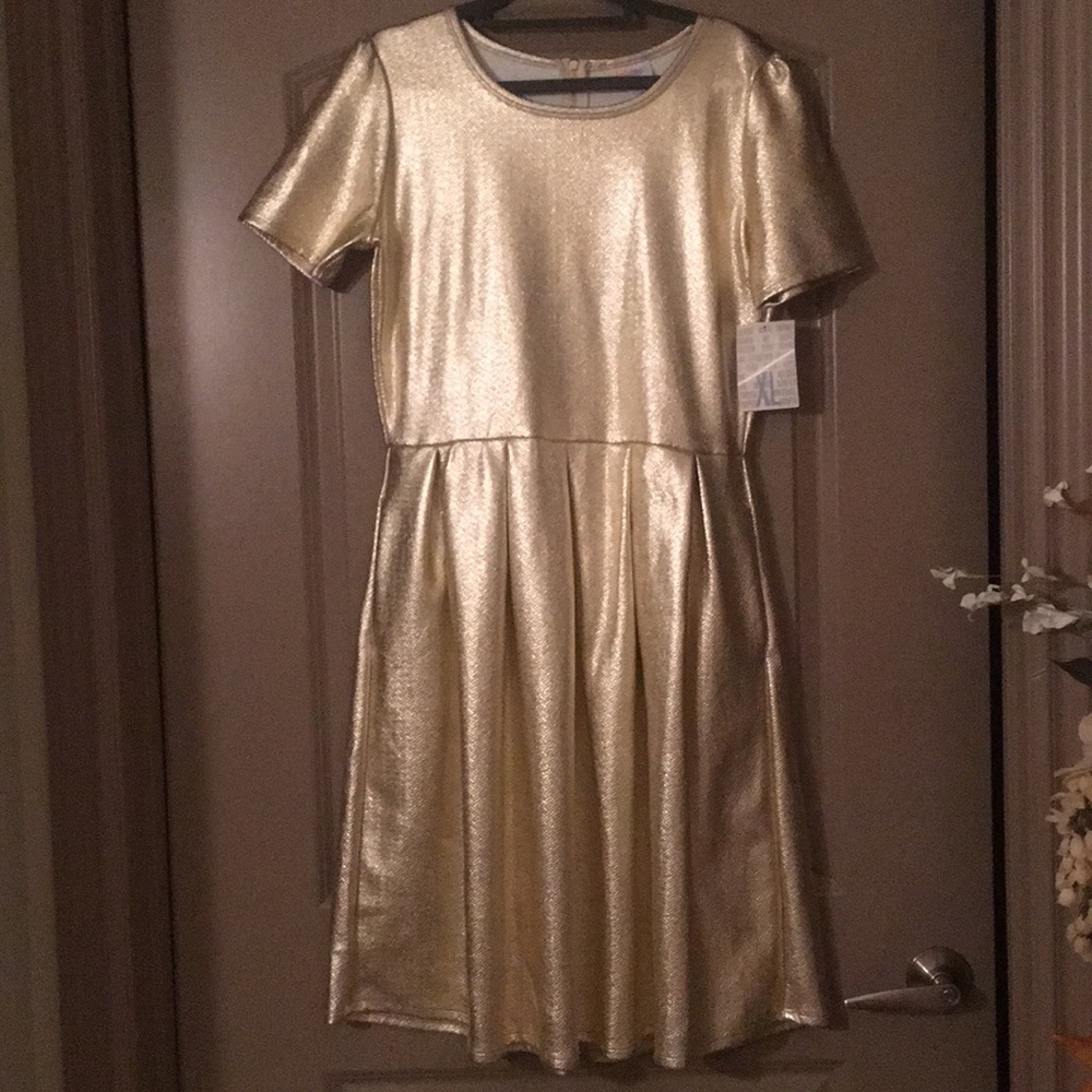 Gold Elegant Collection Amelia Dress 👗